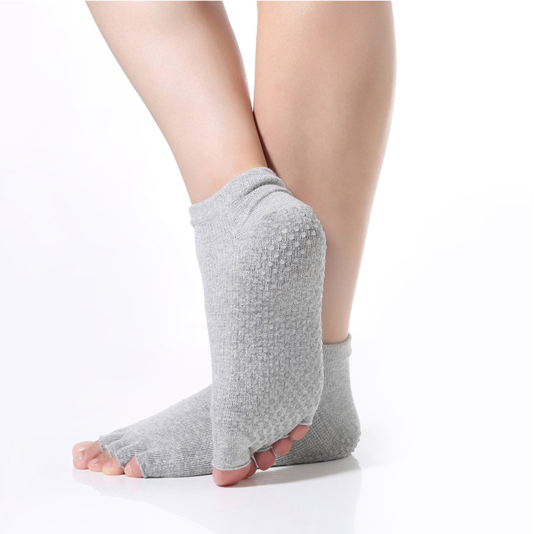 Toeless Five Fingers Yoga Socks Women Solid Color Cotton Backless